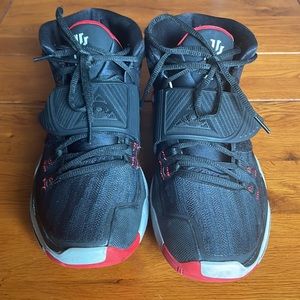 Nike Kylie 6 Bred